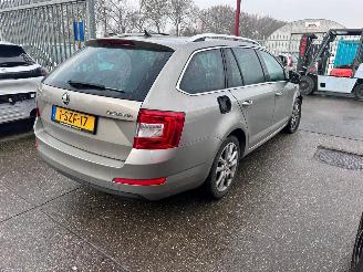 Skoda Octavia 1.6 TDI / DSG / picture 4