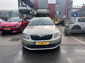Skoda Octavia 1.6 TDI / DSG / picture 2