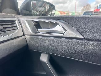 Volkswagen Polo 1.0 TSI Highline picture 11