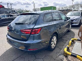 Seat Leon 1.6 TDI picture 2
