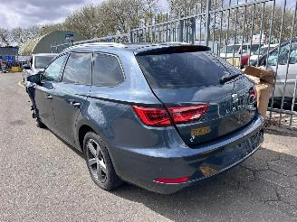 Seat Leon 1.6 TDI picture 3