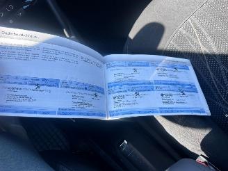 Peugeot 208 1.4 VTI ENVY 38.000 KM picture 11