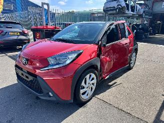 Unfallwagen Toyota Aygo X 1.0 AUTOMAAT 2022/9