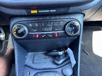 Ford Fiesta 1.0 ST LINE / VOLLE AUTO / EcoBoost picture 12
