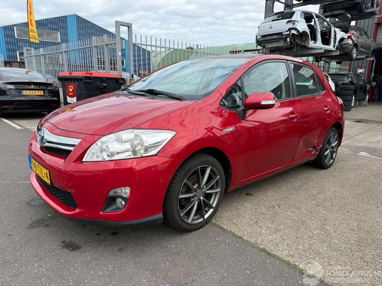 Toyota Auris 1.8 FULL HYBRIDE