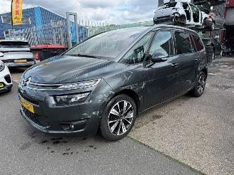 Vaurioauto  passenger cars Citroën C4-picasso 1.6 BLUE HDI / AUTOMAATGRAND PICASSO 2017/2