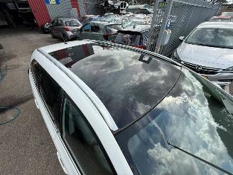 Toyota Auris Touring Sports 1.8 HYBRIDE / PANO picture 2
