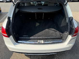 Mercedes C-klasse 350e / AMG / LEER / picture 15
