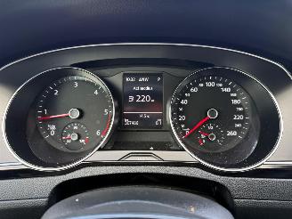Volkswagen Passat 1.6 TDI / DSG / picture 9