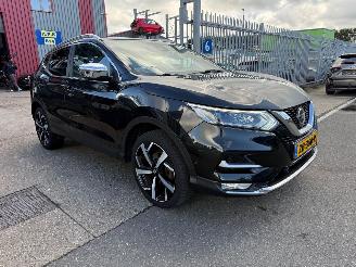 Nissan Qashqai 1.3 DIG-T TEKNA + / BOMVOLLE AUTO picture 4