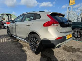 Volvo V-40 2.0 D4 NORDIC + CROSS COUNTRY / PANO / LEER picture 8