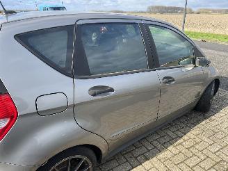 Mercedes A-klasse 180CDI 295000KM NAP AIRCO CRUISE picture 5