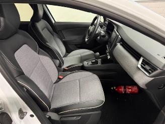 Renault Clio  picture 10