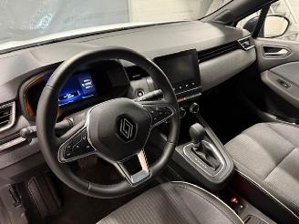 Renault Clio  picture 7