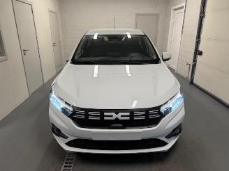Dacia Sandero  picture 3