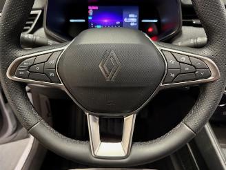 Renault Clio  picture 18