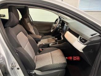 Renault Clio  picture 10