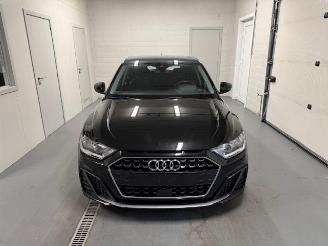Audi A1 S-LINE picture 2