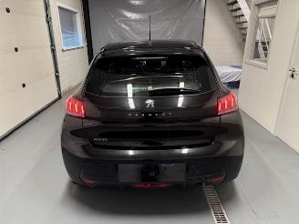 Peugeot 208 AIRBAG OK picture 6