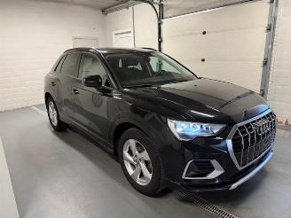 Damaged car Audi Q3  2019/8