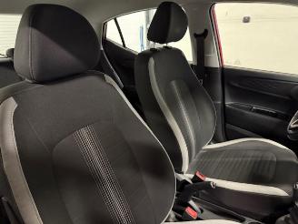 Hyundai I-10  picture 12