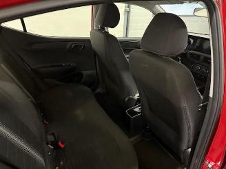 Hyundai I-10  picture 13