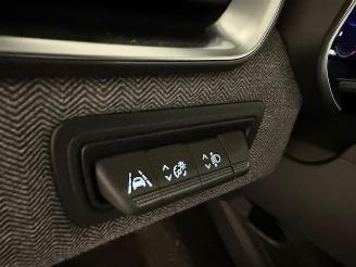 Renault Clio  picture 13