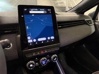 Renault Clio  picture 14
