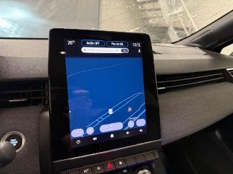 Renault Clio  picture 15