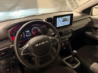 Dacia Sandero BENZIN + LPG picture 9