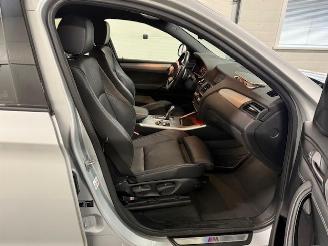 BMW X4  picture 11