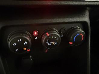 Dacia Sandero NAVI CLIMA picture 15