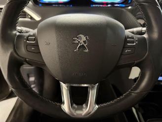 Peugeot 2008 // NUR 35000 KM // picture 20