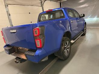 Isuzu D-Max // NUR 12000 KM // picture 8