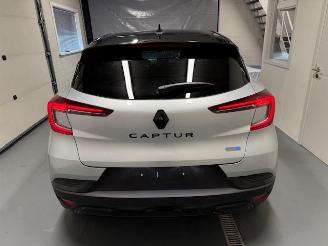 Renault Captur // NUR 12000 KM // picture 6