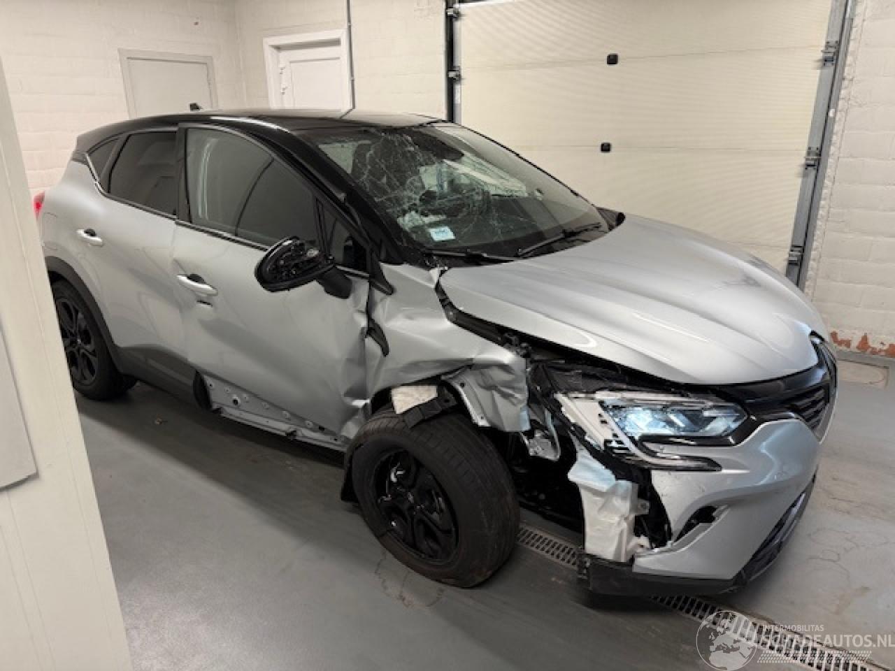 Renault Captur // NUR 12000 KM //