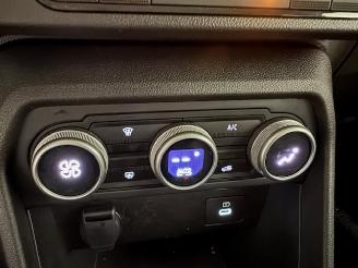 Dacia Sandero BENZIN + LPG picture 19