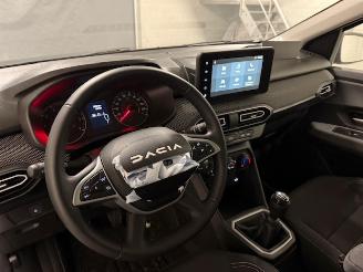 Dacia Sandero NAVI CAMERA picture 7