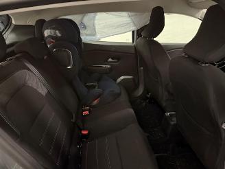Dacia Sandero NAVI CAMERA picture 11