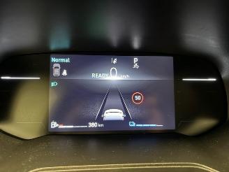 Renault Clio  picture 17