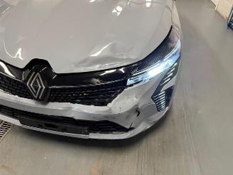 Renault Clio  picture 3
