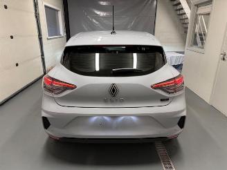 Renault Clio  picture 6