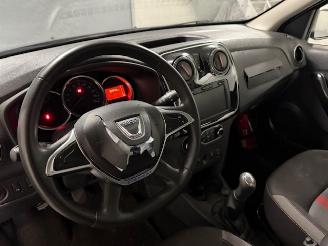 Dacia Sandero // ONLY 39000 KM // picture 12