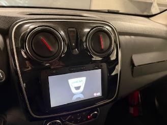 Dacia Sandero // ONLY 39000 KM // picture 17