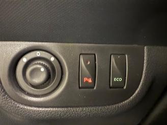 Dacia Sandero // ONLY 39000 KM // picture 20