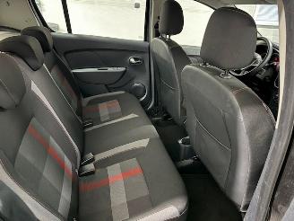 Dacia Sandero // ONLY 39000 KM // picture 16