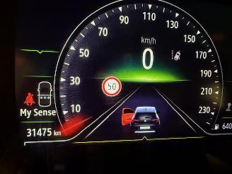Renault Clio  picture 18