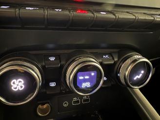 Renault Clio  picture 15