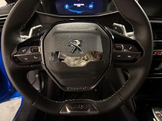 Peugeot 208  picture 22