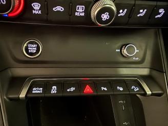 Audi Q3 3 X S-LINE PANORAMA picture 23